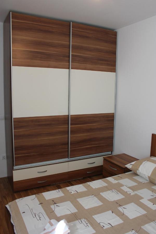 Toni Apartment Omis Luaran gambar